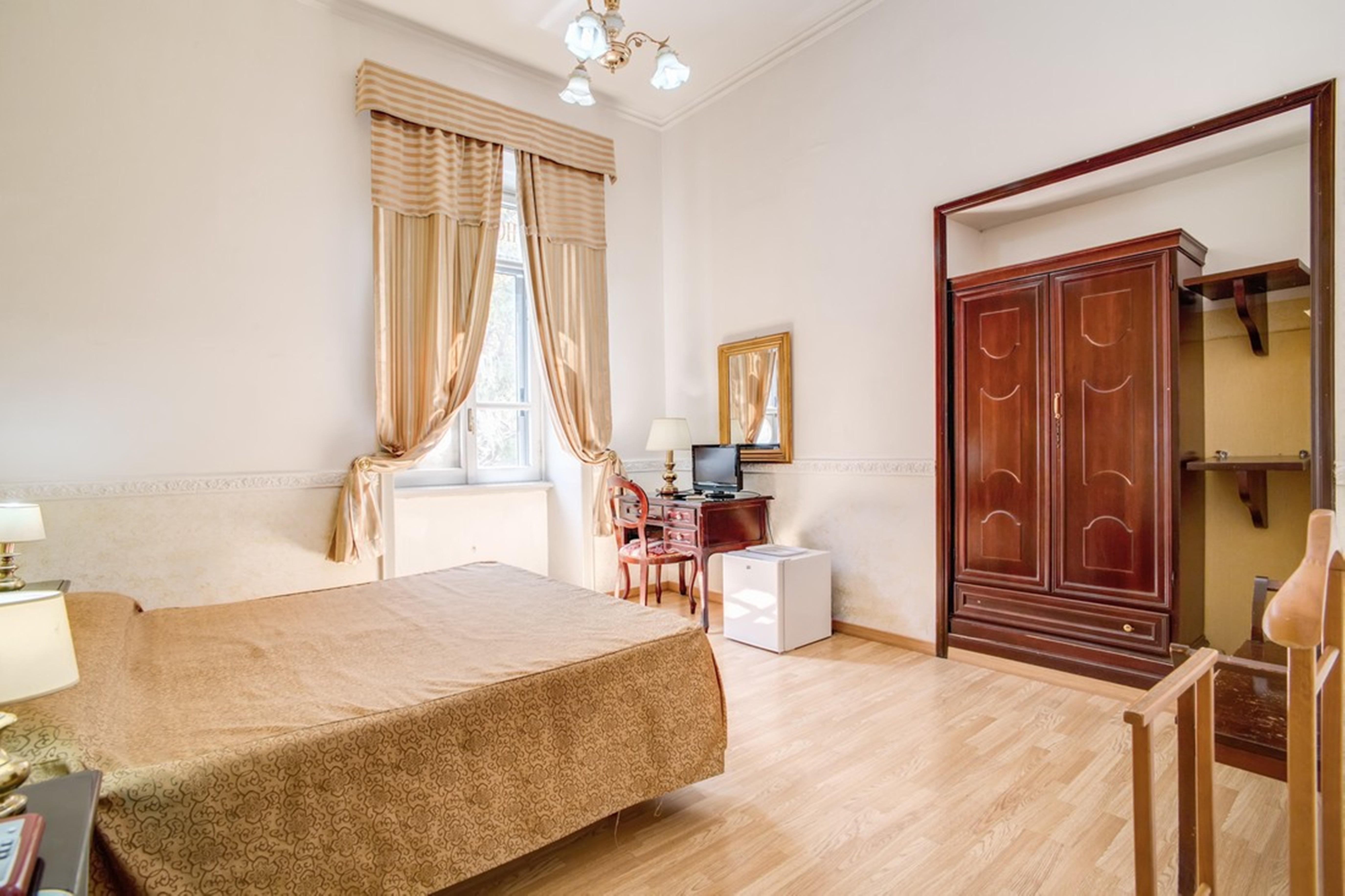 Hotel D'Este, Rome